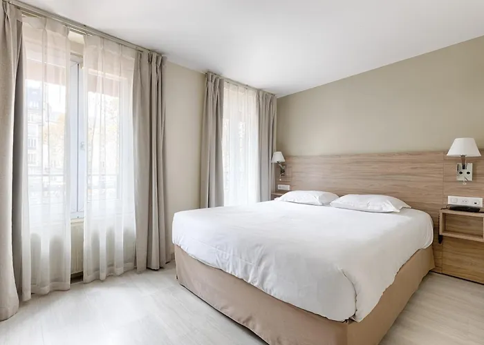 Marmotel Etoile Parigi